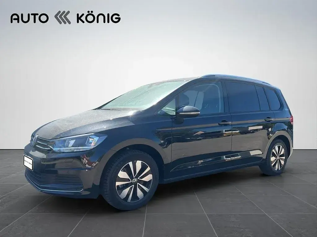 Gebraucht VW Touran Comfortline 150 PS (110 kW) 2025 Schwarz Van / Kleinbus