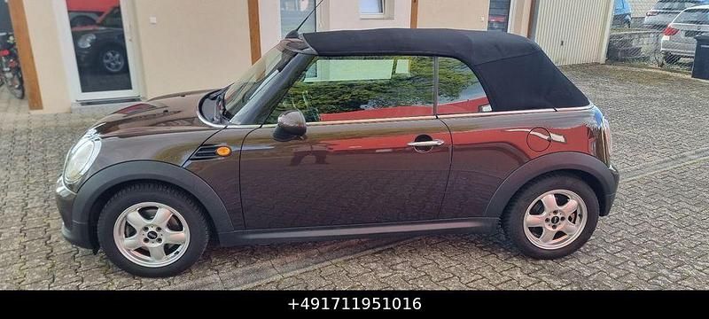 Gebraucht Mini Cooper Cabriolet 122 PS (89 kW) 2011 Braun Cabrio