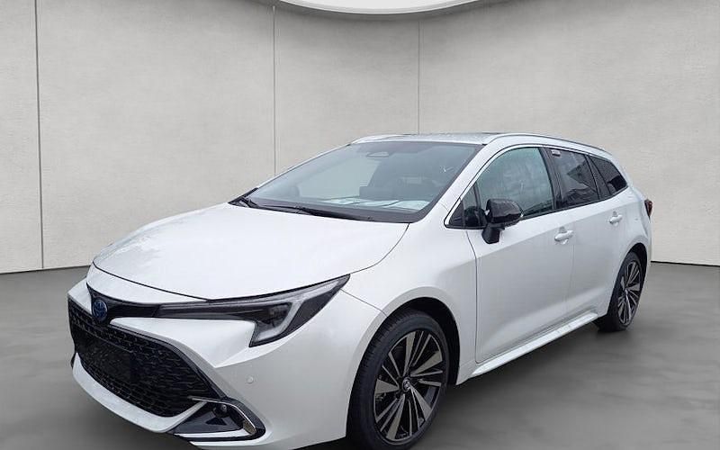 Weiß Neu 2025 Toyota Corolla Lounge Kombi | 38.990 € (Teuer) - Bild 1/4