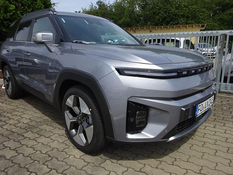 Grau Neu 2024 Ssangyong Torres EVX SUV | 47.790 € - Bild 1/4