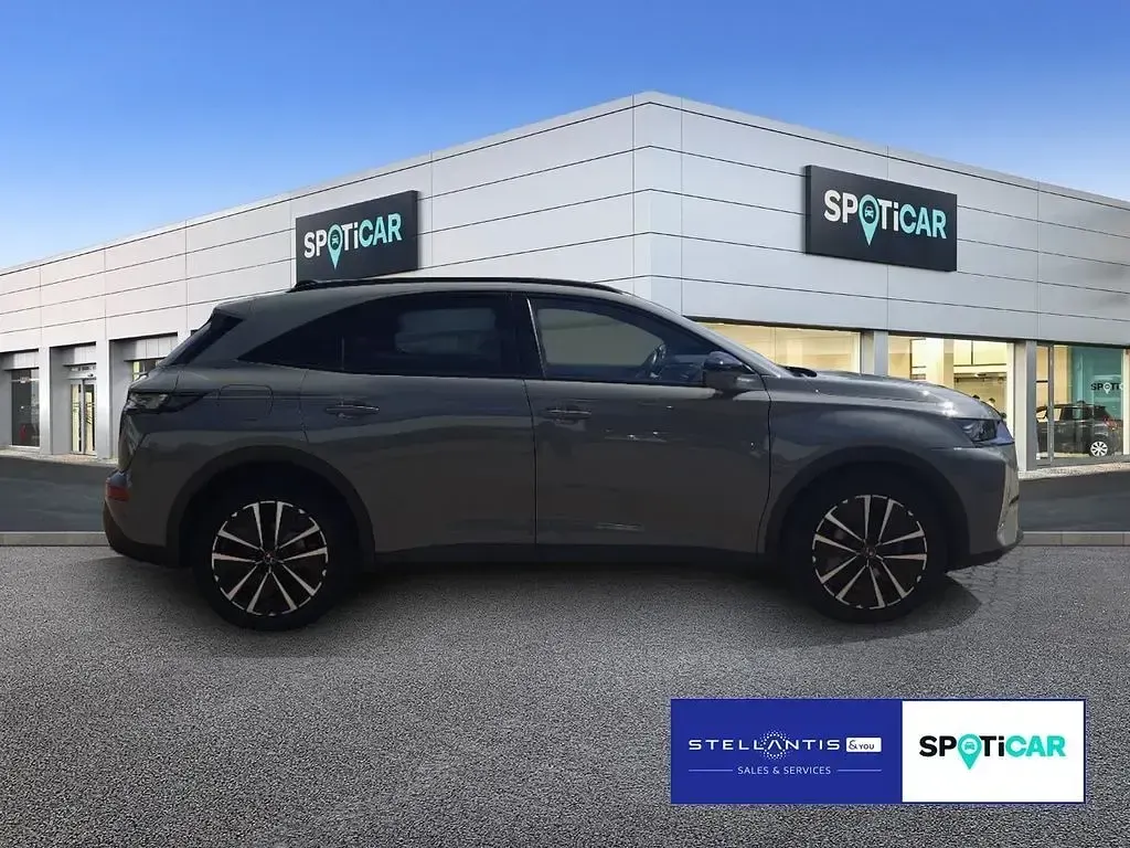 Gebraucht DS Automobiles DS7 Crossback Performance Line Plus 131 PS (96 kW) 2023 Grau SUV