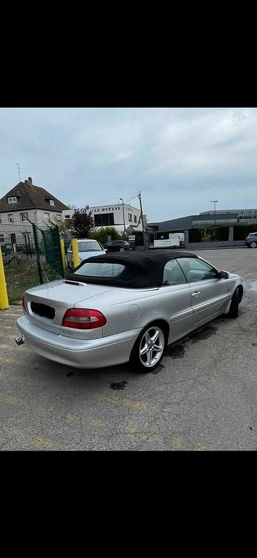 Second-hand Volvo C70 2002 Cabrio