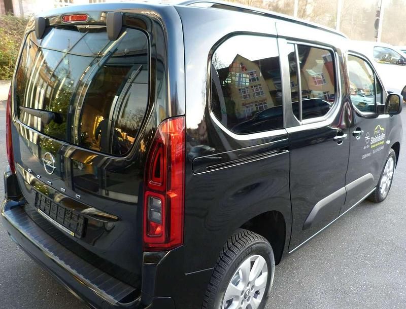 Gebraucht Opel Combo Life Edition 131 PS (96 kW) 2025 Karbon schawarz Van / Kleinbus