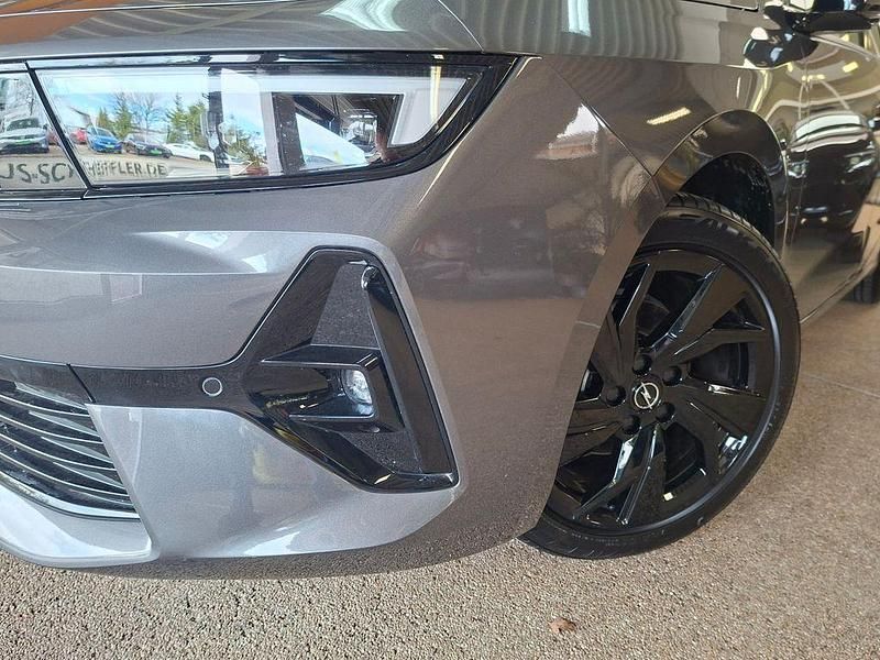 Gebraucht Opel Astra 131 PS (96 kW) 2024 Grau Limousine