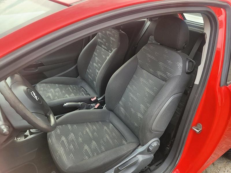 Second-hand Opel Corsa 60 CP (44 kW) 2009 Roșu Hatchback