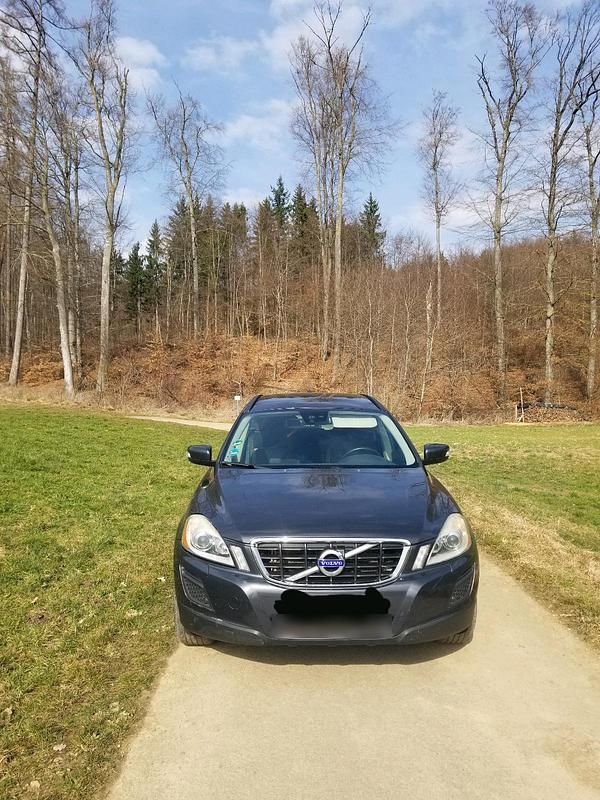 Gebraucht Volvo XC60 165 PS (121 kW) 2011 Schwarz SUV