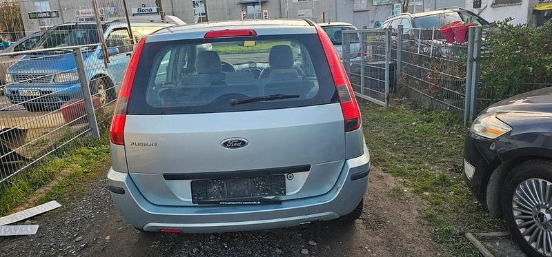 Gebraucht Ford Fusion 80 PS (58 kW) 2003 Grün Limousine