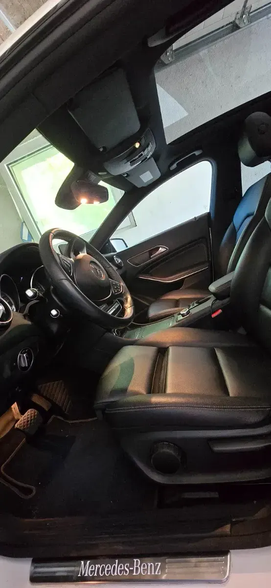 Gebraucht Mercedes CLA180 Shooting Brake 122 PS (89 kW) 2018 Weiß Kombi