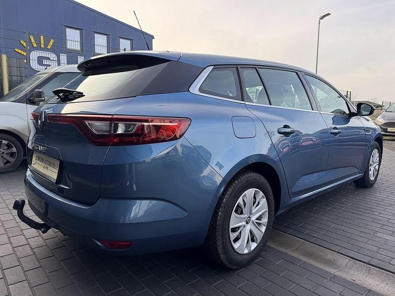 Gebraucht Renault Mégane IV Life 101 PS (74 kW) 2017 Blau Limousine