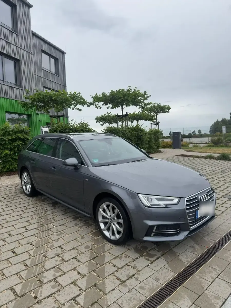 Gebraucht Audi A4 Ambiente 190 PS (139 kW) 2016 Silber Kombi