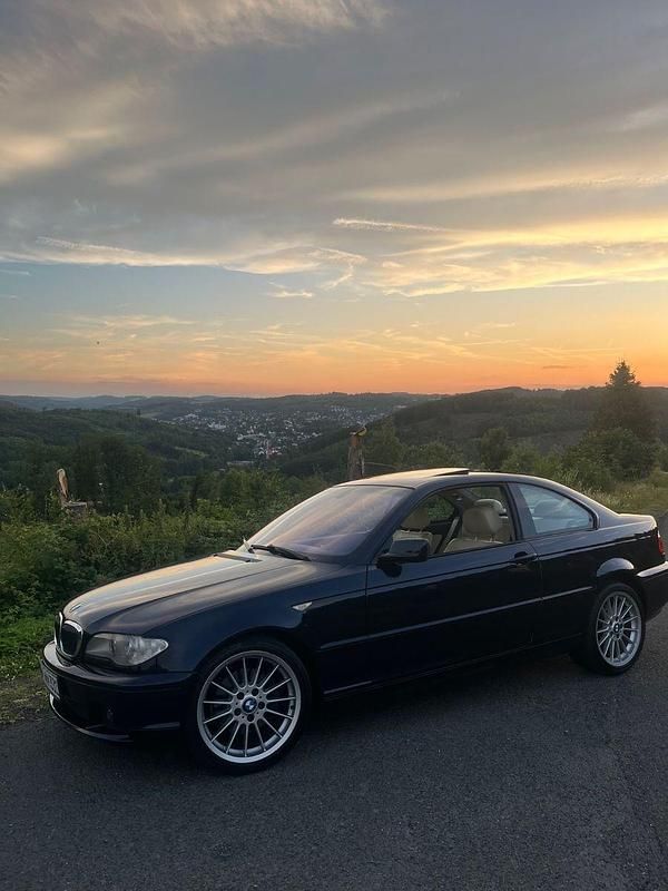 Blau Gebraucht 2003 BMW 325 Performance Coupé | 5.800 € (Fairer Preis) - Bild 1/4