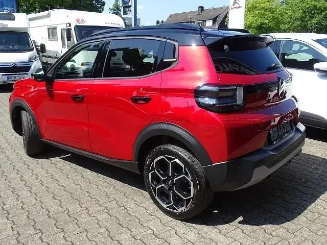 Neu Citroën C3 101 PS (74 kW) 2026 Rot SUV