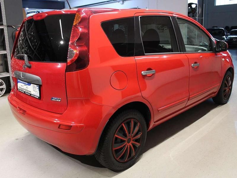 Gebraucht Nissan Note Acenta 88 PS (64 kW) 2012 Rot Van / Kleinbus