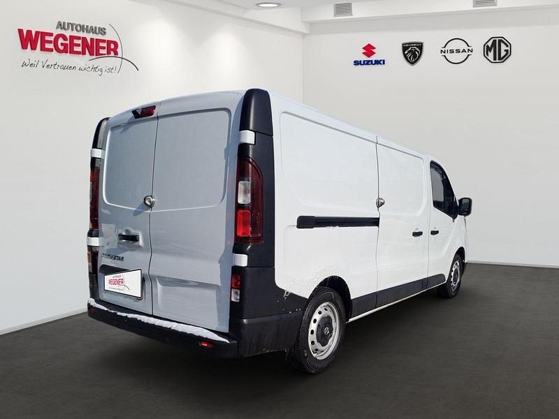 Gebraucht Nissan Primastar 131 PS (96 kW) 2022 Weiß Van / Kleinbus