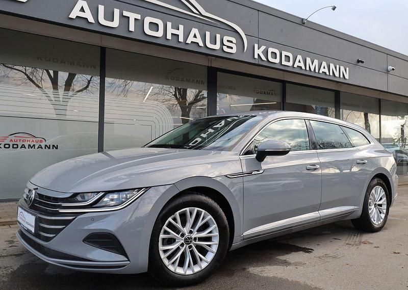 Gebraucht VW Arteon 150 PS (110 kW) 2022 Grau Kombi