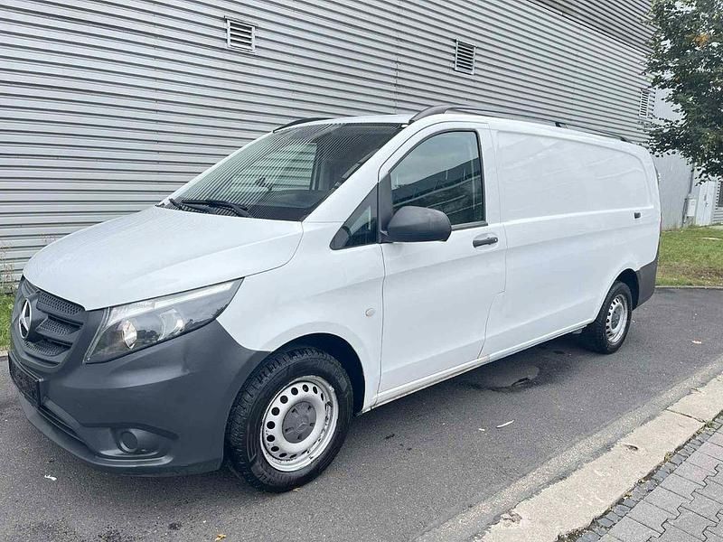 Gebraucht Mercedes Vito 163 PS (119 kW) 2018 Weiß Van