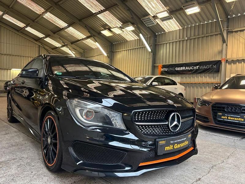 Gebraucht Mercedes CLA180 AMG 122 PS (89 kW) 2015 Schwarz Limousine