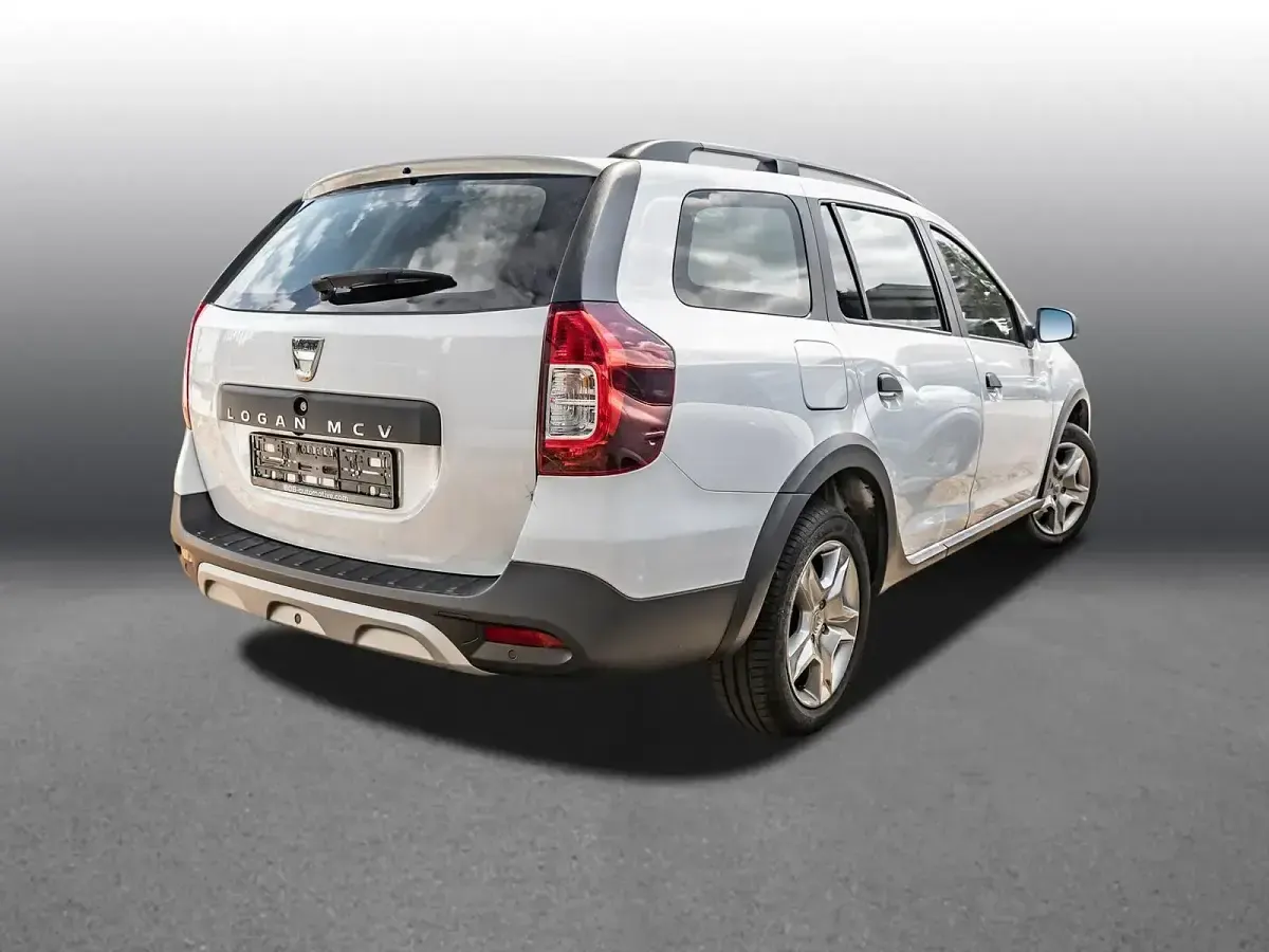 Gebraucht Dacia Logan Stepway 90 PS (66 kW) 2019 Gletscherweiss Kombi
