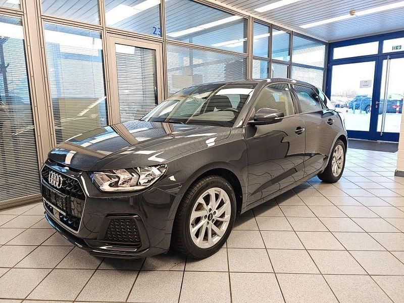 Gebraucht Audi A1 Comfort 110 PS (80 kW) 2022 Manhattangraumet. (metallic) Limousine