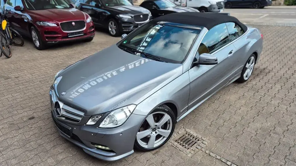 Gebraucht Mercedes E200 184 PS (135 kW) 2012 Silber Cabrio