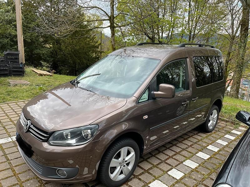 Gebraucht VW Caddy 140 PS (102 kW) 2013 Braun Van / Kleinbus
