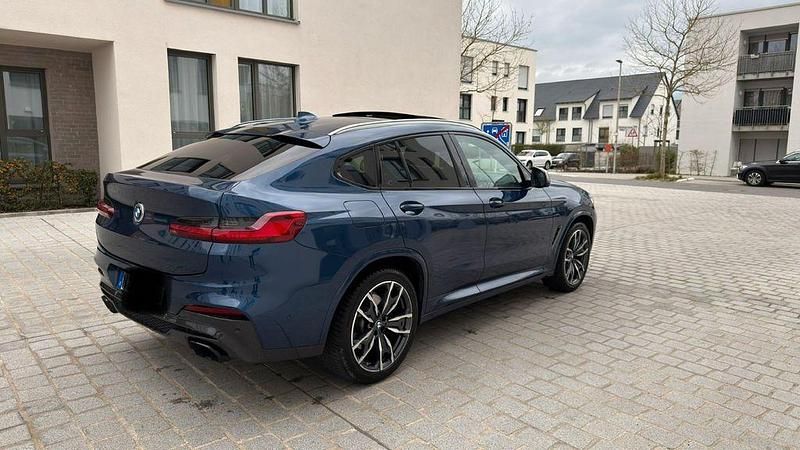 Gebraucht BMW X4 Sport Line 326 PS (239 kW) 2019 Blau SUV