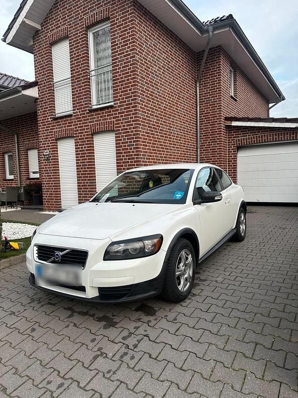 Gebraucht Volvo C30 109 PS (80 kW) 2009 Weiß Kleinwagen