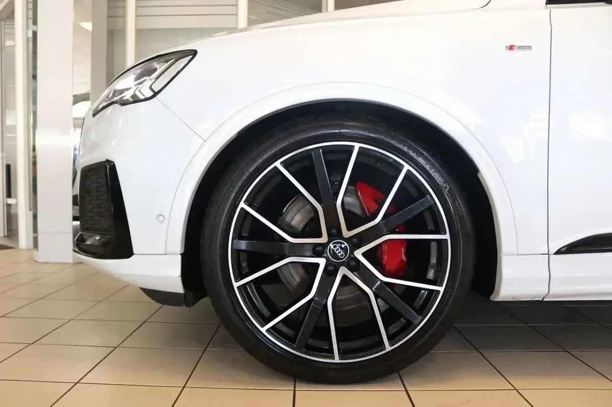 Occasion Audi Q7 Competition 286 ch (210 kW) 2023 Blanc SUV