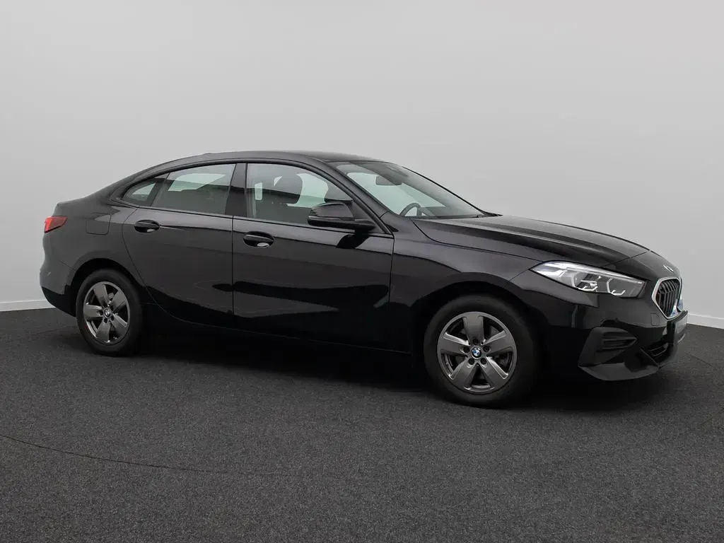 Gebraucht BMW 218 Advantage 150 PS (110 kW) 2023 Schwarz ii668schwarz Coupé