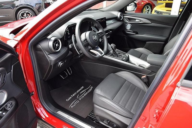 Gebraucht Alfa Romeo Tonale Edizione Speciale 179 PS (131 kW) 2023 Rot SUV