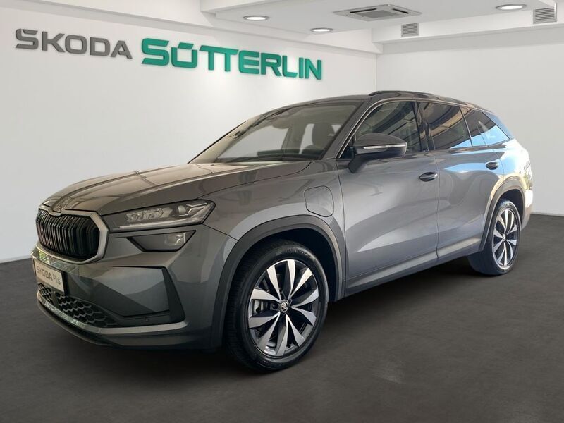 Grau Gebraucht 2025 Skoda Kodiaq Selection SUV | 48.420 € (Fairer Preis) - Bild 1/4