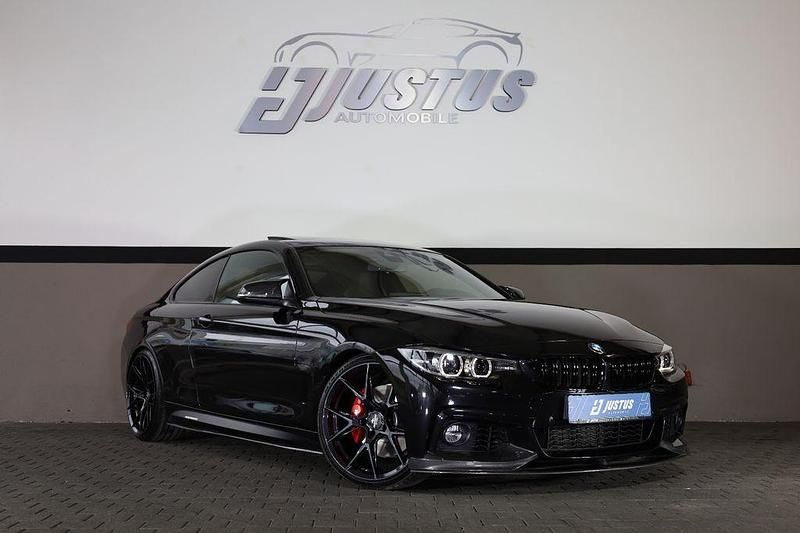 Black sapphire metallic (475) Gebraucht 2020 BMW 440 Performance Coupé | 34.900 € (Fairer Preis) - Bild 1/4