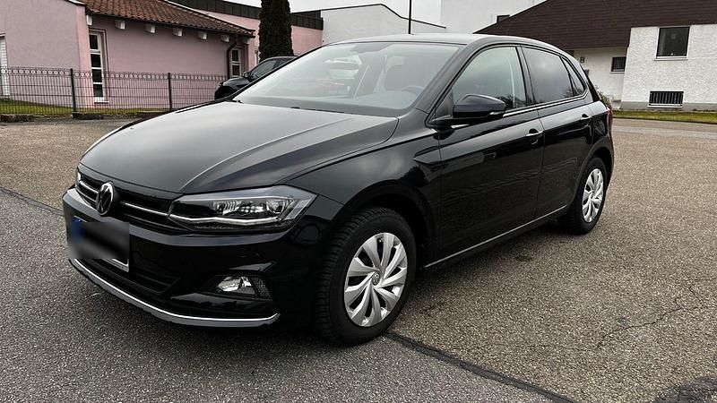 Schwarz Gebraucht 2020 VW Polo Highline Kleinwagen | 16.900 € (Guter Preis) - Bild 1/4