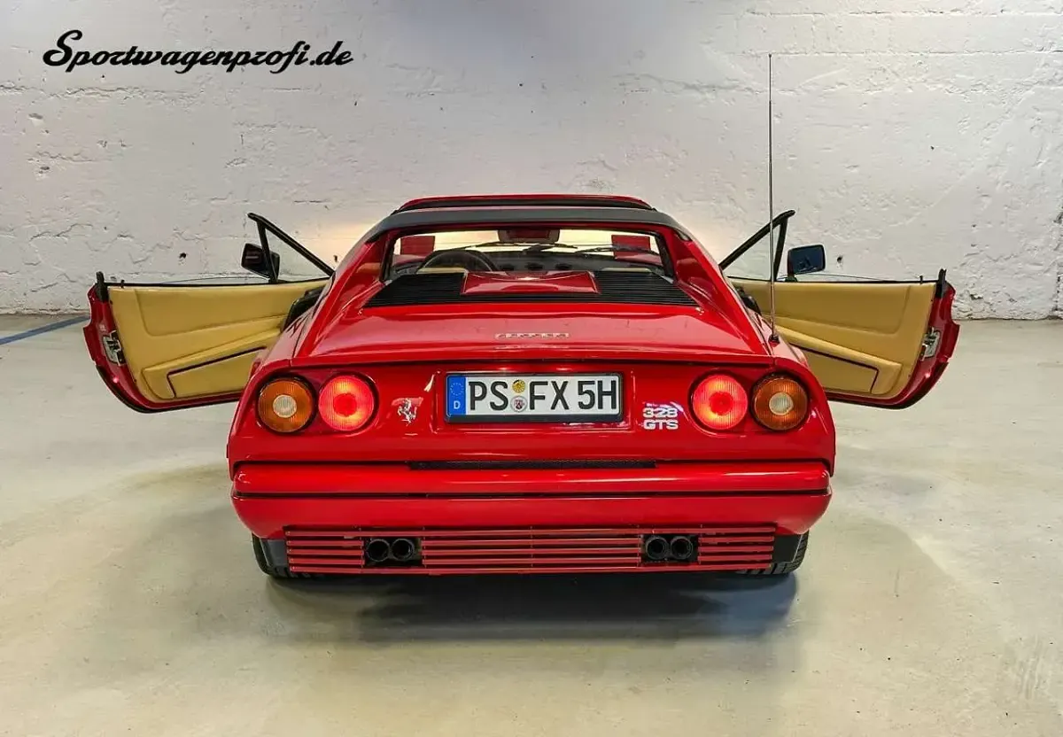 Gebraucht Ferrari 328 256 PS (188 kW) 1986 Rot Cabrio