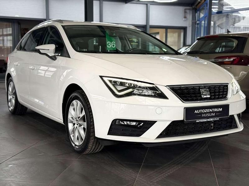 Weiß Gebraucht 2017 Seat Leon ST Style Kombi | 11.990 € (Fairer Preis) - Bild 1/2