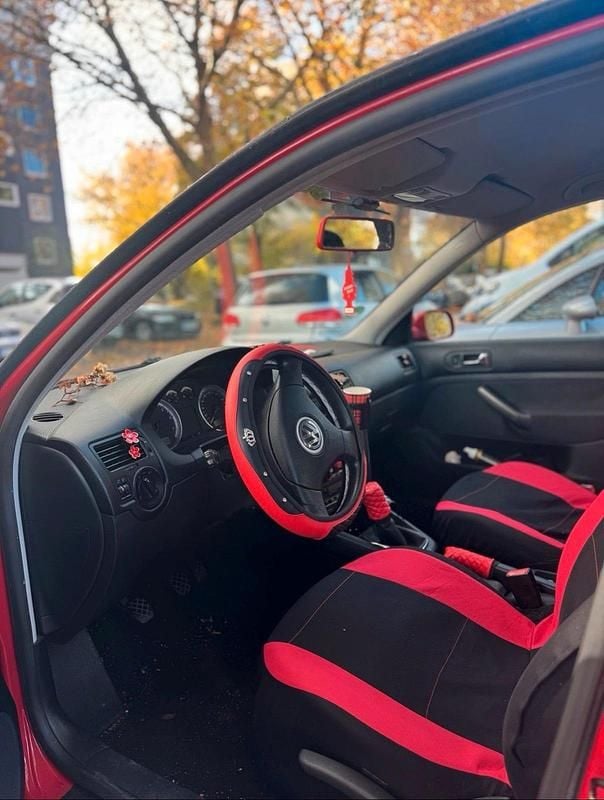 Gebraucht VW Bora 110 PS (80 kW) 2003 Rot Limousine