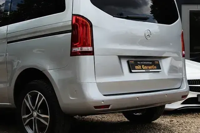 Gebraucht Mercedes Vito 190 PS (139 kW) 2019 Brillantsilber Van