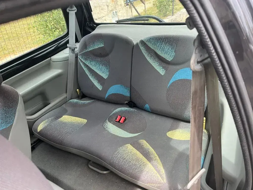 Gebraucht Renault Twingo 58 PS (42 kW) 2000 Schwarz Kleinwagen