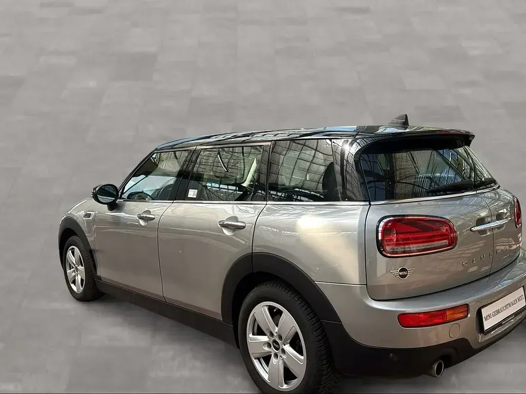 Gebraucht Mini Cooper Clubman 136 PS (100 kW) 2023 Grau Kombi