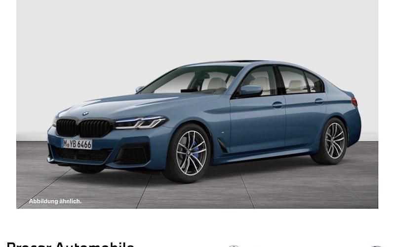 Blau Gebraucht 2022 BMW 540 M Sport Limousine | 53.495 € (Etwas zu teuer) - Bild 1/4