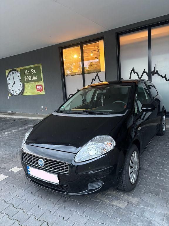 Schwarz Gebraucht 2006 Fiat Grande Punto Active Kleinwagen | 1.000 € (Superpreis) - Bild 1/4