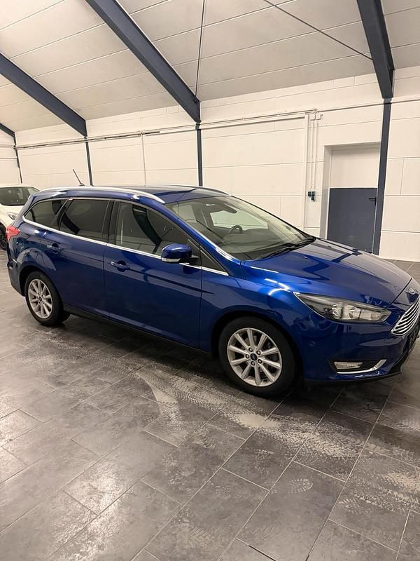 Gebraucht Ford Focus Titanium 125 PS (91 kW) 2017 Kombi
