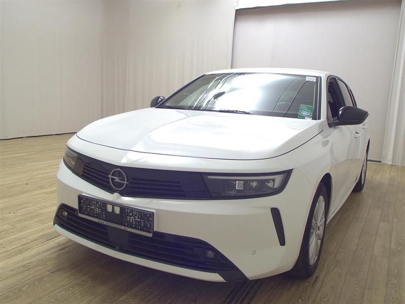 Gebraucht Opel Astra Edition 131 PS (96 kW) 2023 Weiss Kombi