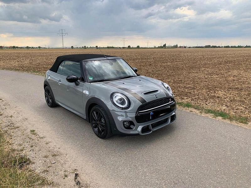 Gebraucht Mini Cooper S 192 PS (141 kW) 2019 Grau Kleinwagen