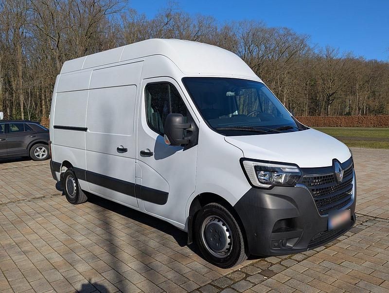 Gebraucht Renault Master 100 PS (73 kW) 2021 Weiß Van / Kleinbus