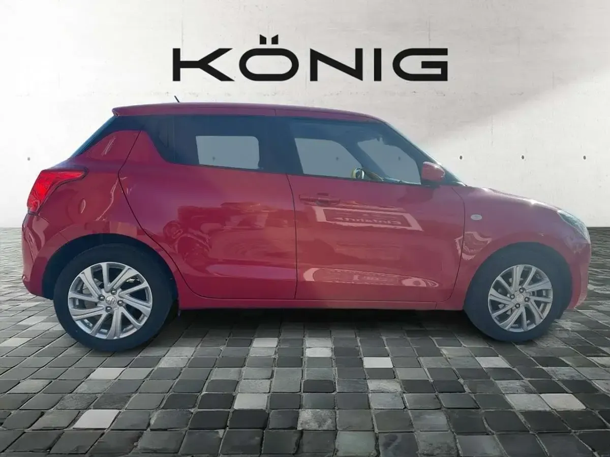 Gebraucht Suzuki Swift Comfort 83 PS (61 kW) 2023 Rot Kleinwagen
