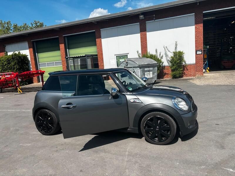 Grau Gebraucht 2009 Mini Cooper S Kleinwagen | 3.000 € (Superpreis) - Bild 1/4