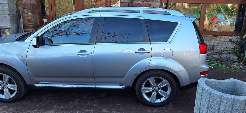 Gebraucht Peugeot 4007 Platinum 156 PS (114 kW) 2009 Silber SUV