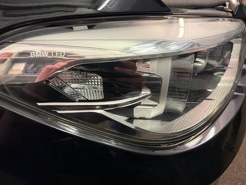 Gebraucht BMW 116 Advantage 109 PS (80 kW) 2015 Schwarz Kleinwagen