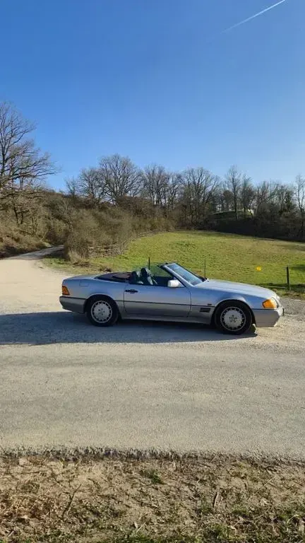 Gebraucht Mercedes SL500 326 PS (239 kW) 1992 Silber Cabrio